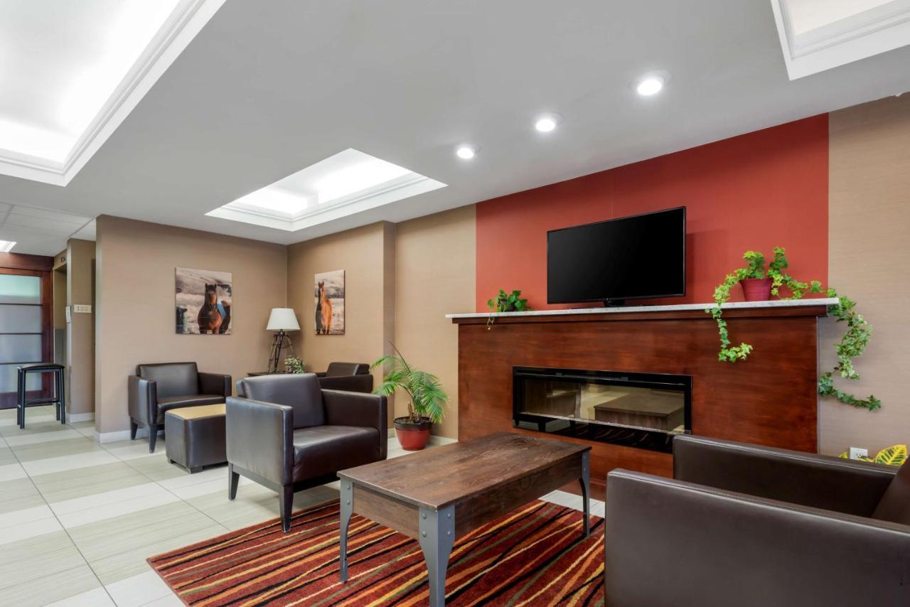 Best Western Plus Red Deer Inn & Suite Exteriér fotografie