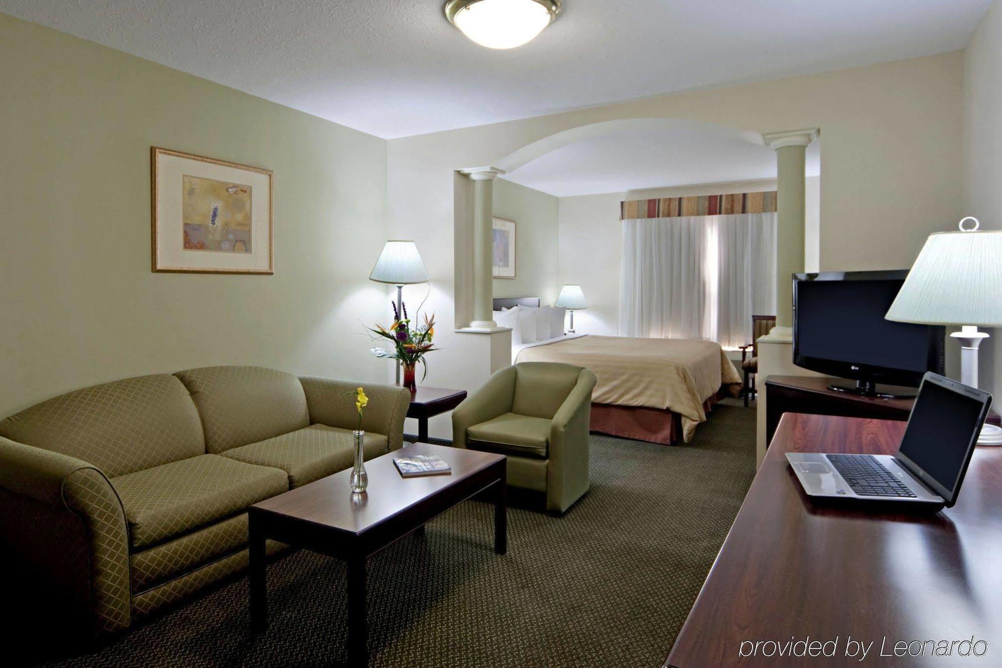 Best Western Plus Red Deer Inn & Suite Pokoj fotografie